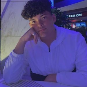 Meet your Posher, Gabriel